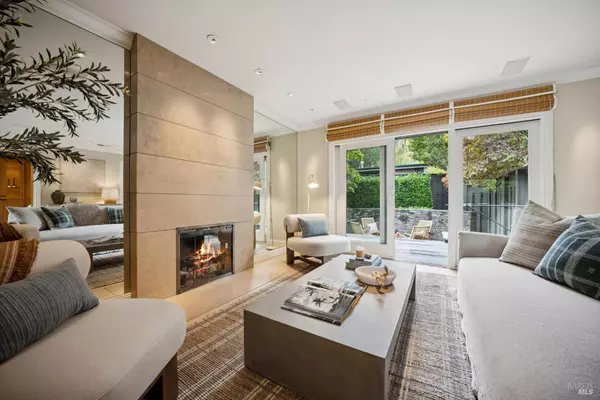 San Rafael, CA 94901,31 Ray CT