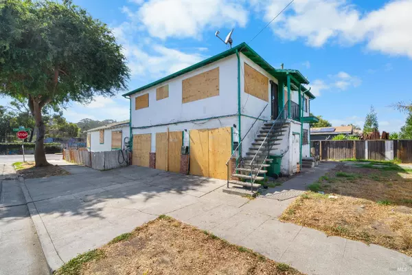 Richmond, CA 94804,896 Carlson BLVD