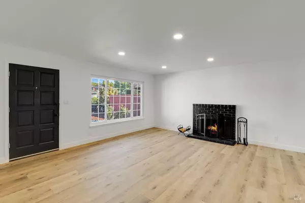 Vallejo, CA 94591,825 Brookwood AVE