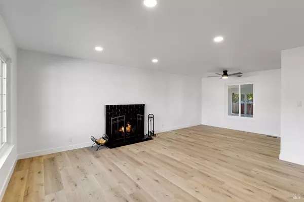 Vallejo, CA 94591,825 Brookwood AVE