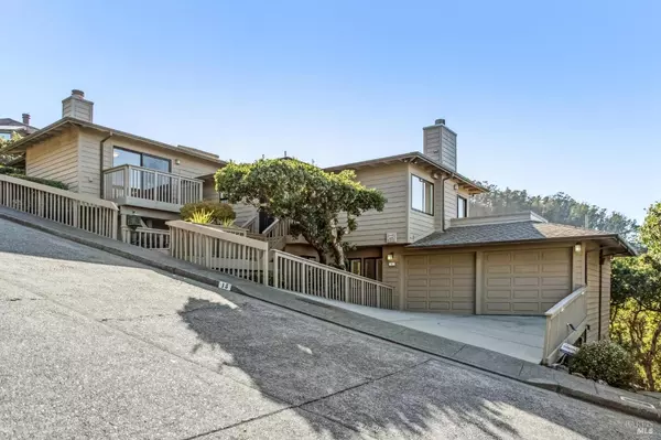 Sausalito, CA 94965,15 Laurel LN