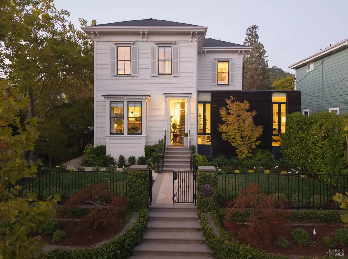 San Rafael, CA 94901,24 HARCOURT ST