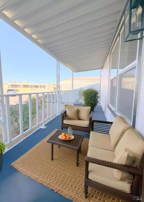 Petaluma, CA 94954,529 Rosewood CIR