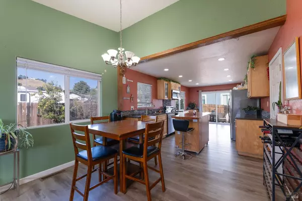 Lakeport, CA 95453,200 Island View DR