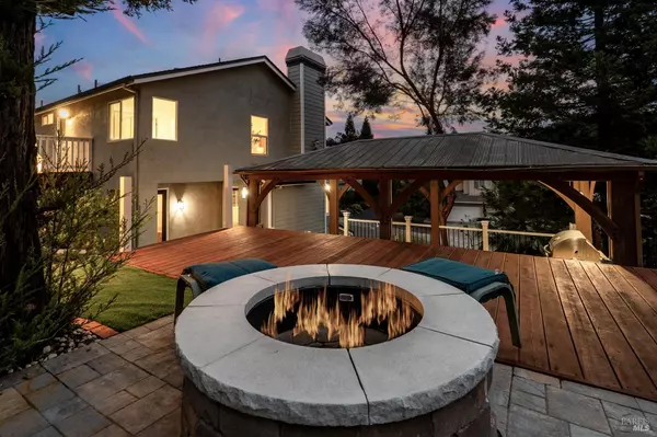 Santa Rosa, CA 95403,3428 Lake Park CT