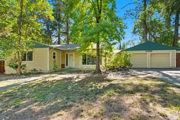 1551 Glenwood DR, Ukiah, CA 95482