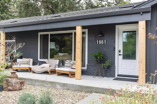 Napa, CA 94558,1961 Waverly ST