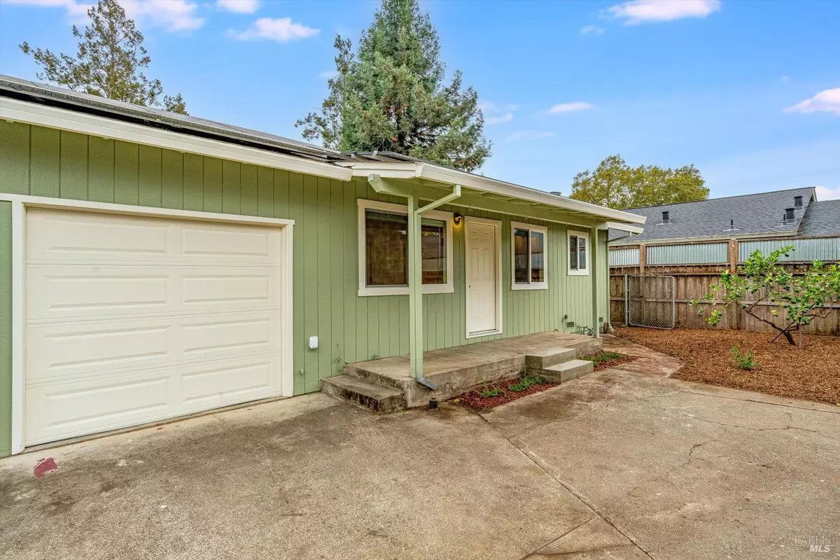 Santa Rosa, CA 95401,310 Boyce ST A