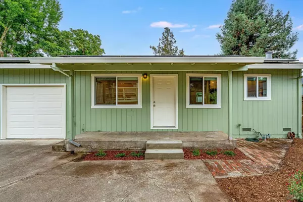 Santa Rosa, CA 95401,310 Boyce ST A