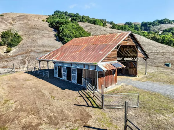 Santa Rosa, CA 95404,5200 Petaluma Hill RD