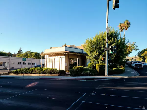 Benicia, CA 94510,1301 E 5th ST