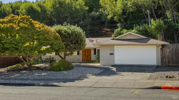 2565 Center RD,  Novato,  CA 94947