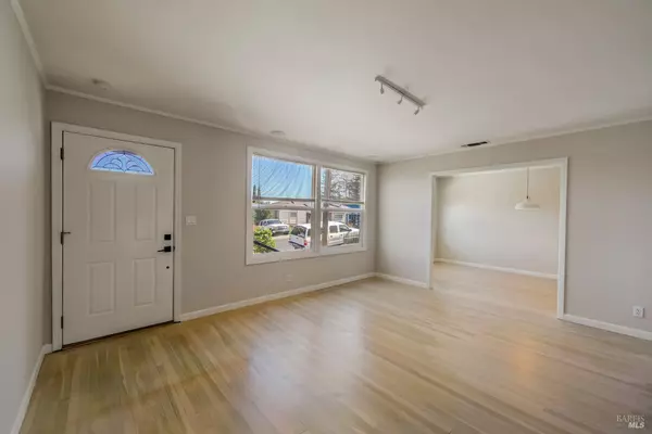 Benicia, CA 94510,250 Hillcrest AVE