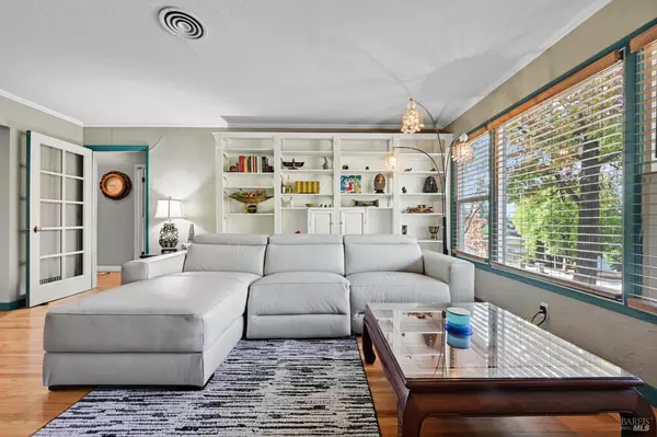 Santa Rosa, CA 95404,2434 Humboldt ST