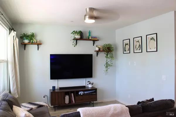 Santa Rosa, CA 95407,3677 Sebastopol RD