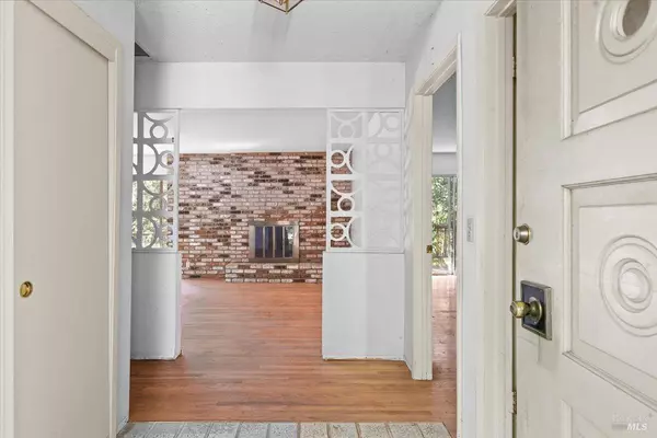 Santa Rosa, CA 95409,3611 Alta Vista AVE