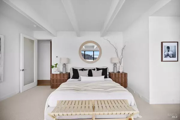 Tiburon, CA 94920,2580 Mar East ST