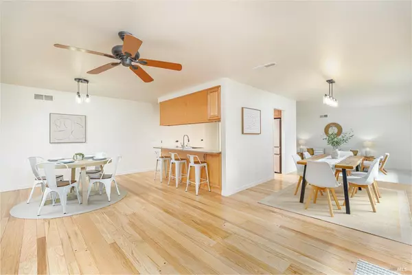 San Rafael, CA 94901,52 Cottonwood DR