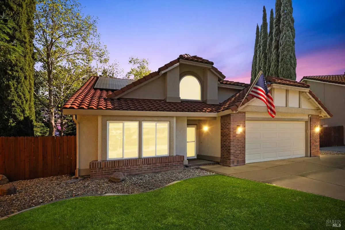 Vacaville, CA 95688,830 Swindon CT