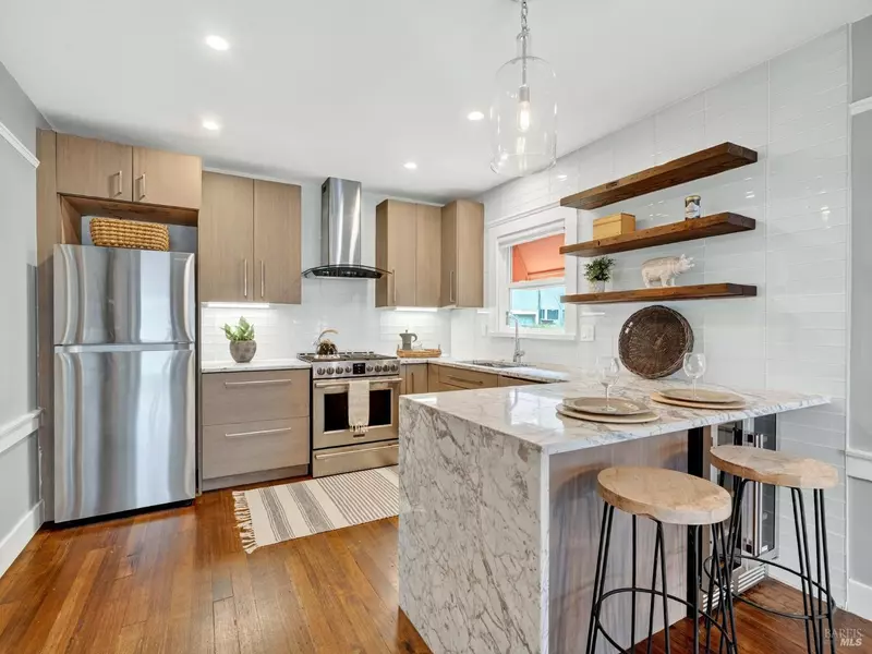 2 Bulson CT, Napa, CA 94559