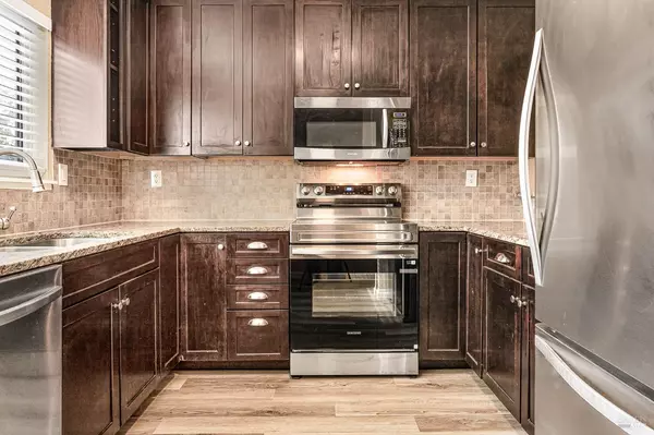 Rohnert Park, CA 94928,1614 Parkway DR