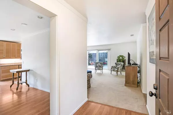 Santa Rosa, CA 95405,1941 Calavaras DR