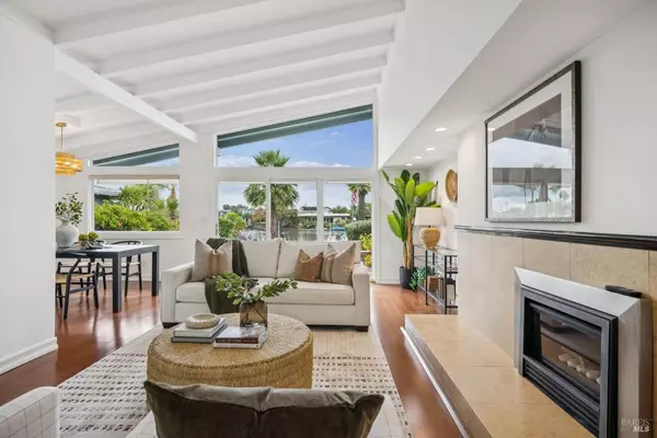 San Rafael, CA 94901,20 Porto Bello DR