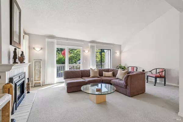 Novato, CA 94949,11 Chapparal CT