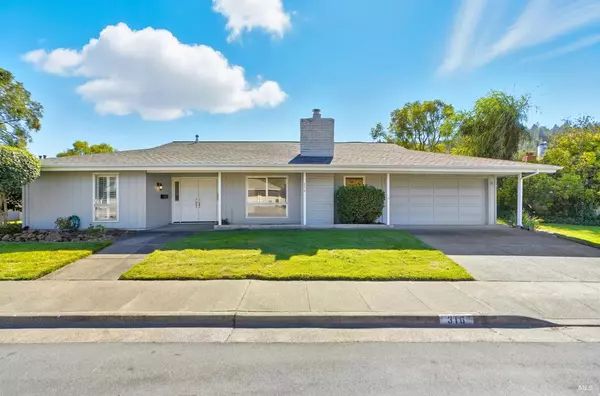 316 Green Field CIR, Santa Rosa, CA 95409