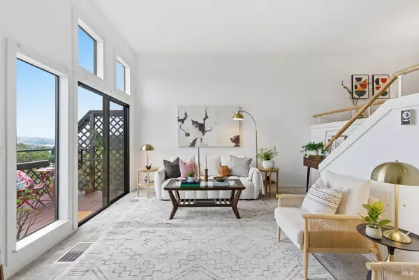 Sausalito, CA 94965,216 Bay Vista CIR