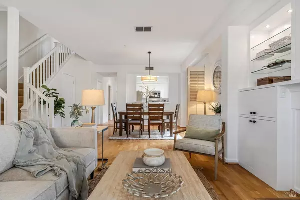 Novato, CA 94949,63 Gann WAY