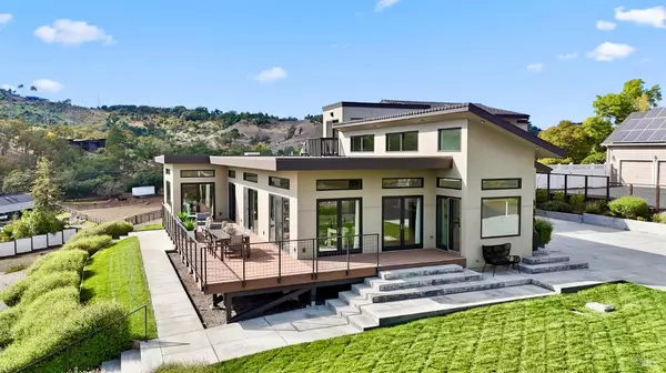 Santa Rosa, CA 95404,4108 Wallace RD