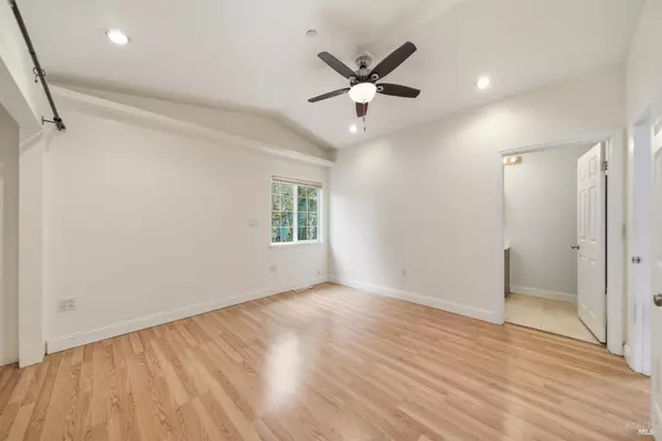 Santa Rosa, CA 95407,3960 Llano RD