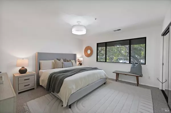 San Anselmo, CA 94960,1 Aspen CT