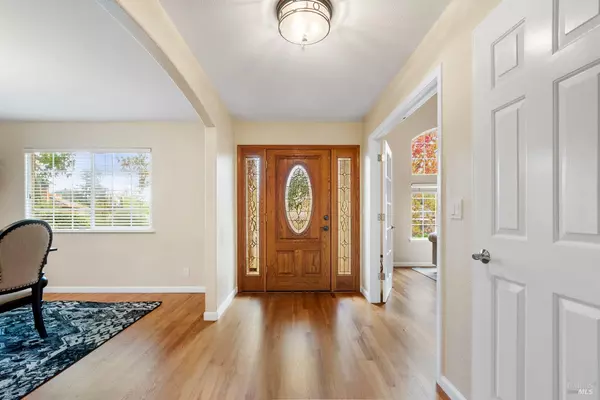 Napa, CA 94558,18 Tuscany CT