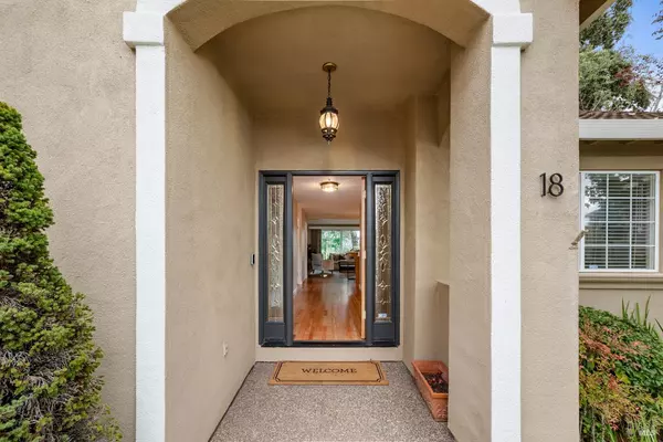 Napa, CA 94558,18 Tuscany CT