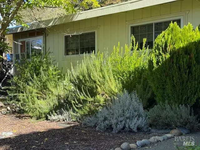 Willits, CA 95490,36 Hillside DR