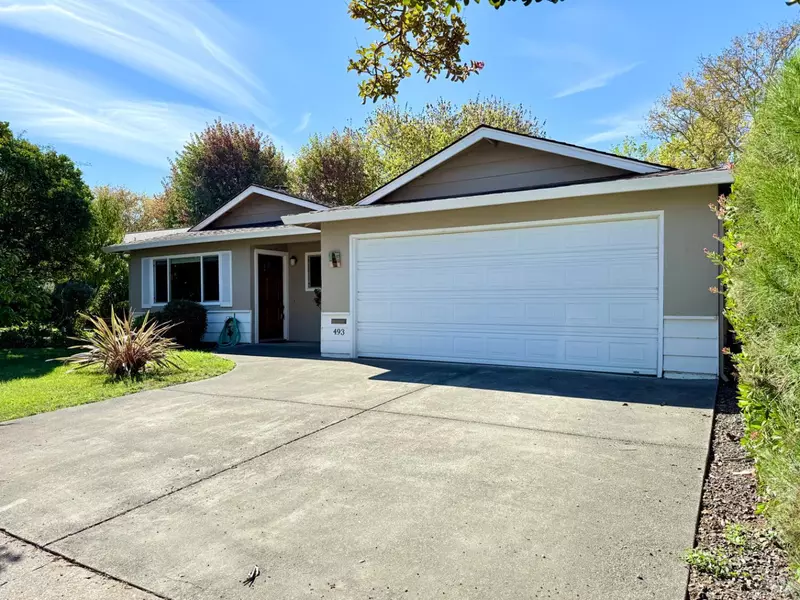 493 Umland DR, Santa Rosa, CA 95401