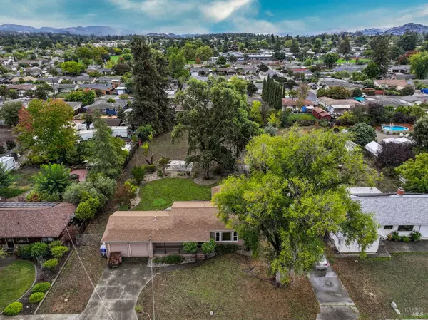 1151 La Homa DR, Napa, CA 94558