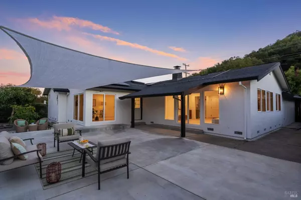 Novato, CA 94949,456 Alameda De La Loma