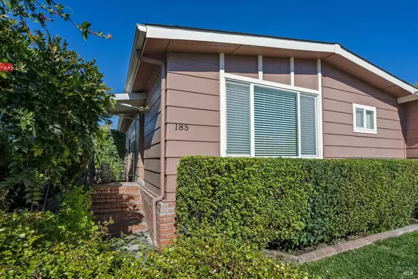 Santa Rosa, CA 95403,1945 Piner RD 185