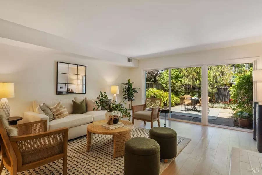 29 Porto Bello DR, San Rafael, CA 94901