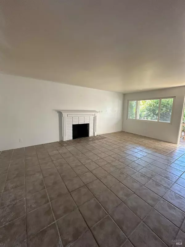 Novato, CA 94945,11 Katlas CT