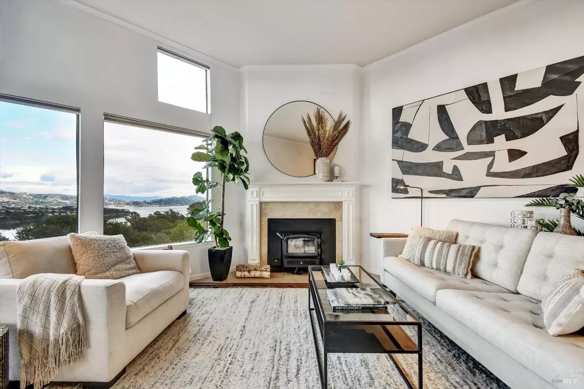 Sausalito, CA 94965,446 Headlands CT