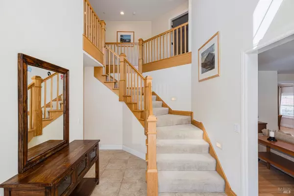 Cotati, CA 94931,8776 Logan PL