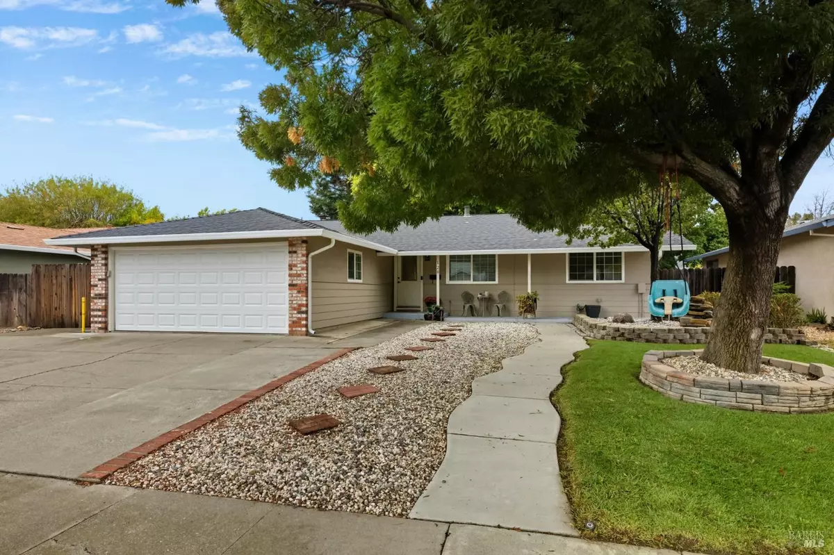 Vacaville, CA 95687,128 Clark WAY