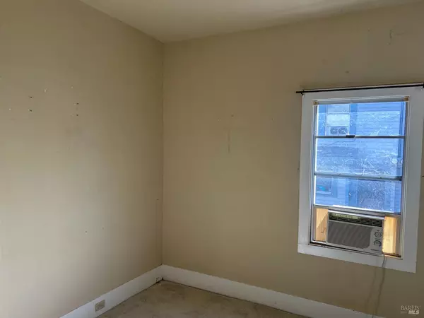 Benicia, CA 94510,521 E G ST