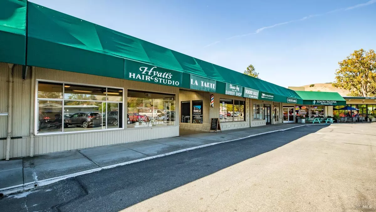 San Rafael, CA 94903,633 Del Ganado RD