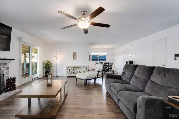 Santa Rosa, CA 95401,1605 Charlene PL