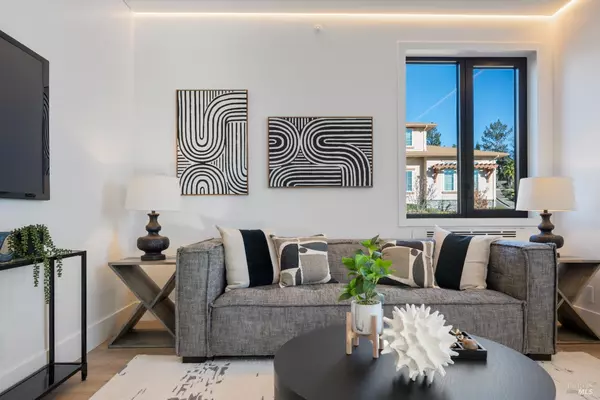 Santa Rosa, CA 95404,3804 Sedgemoore DR